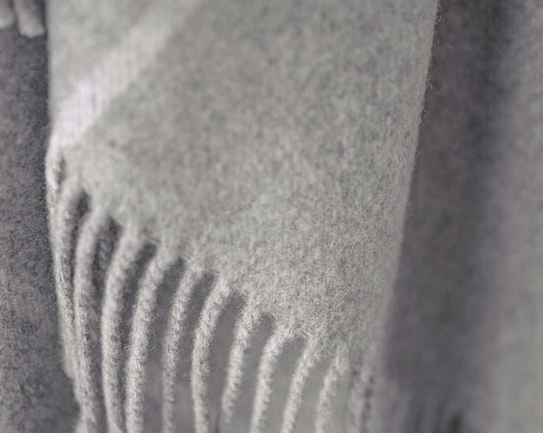 Anne De Solène PLAID Club · Gris
