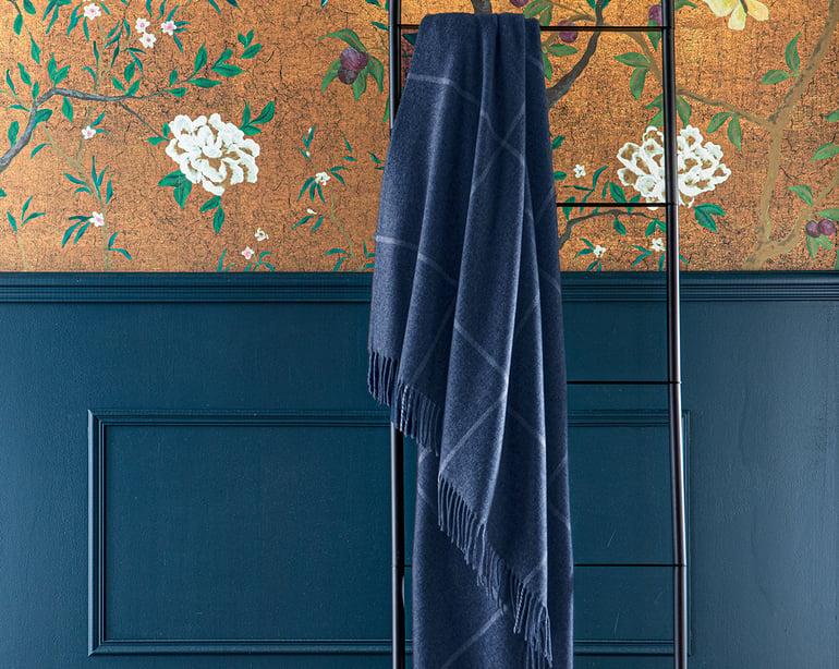 anne de solène PLAID Club · Marine