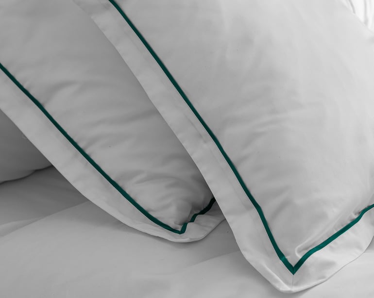 Anne De Solène TAIE D'OREILLER Breteuil · Blanc/Vert