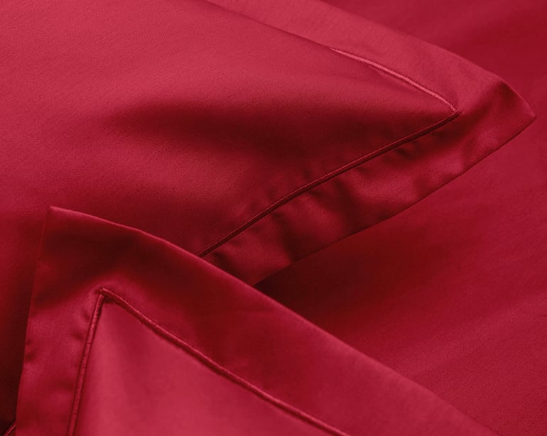 Anne De Solène TAIE D'OREILLER Eclat · Ruby