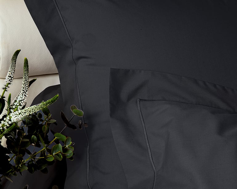 Anne De Solène TAIE D'OREILLER Vexin · Fusain