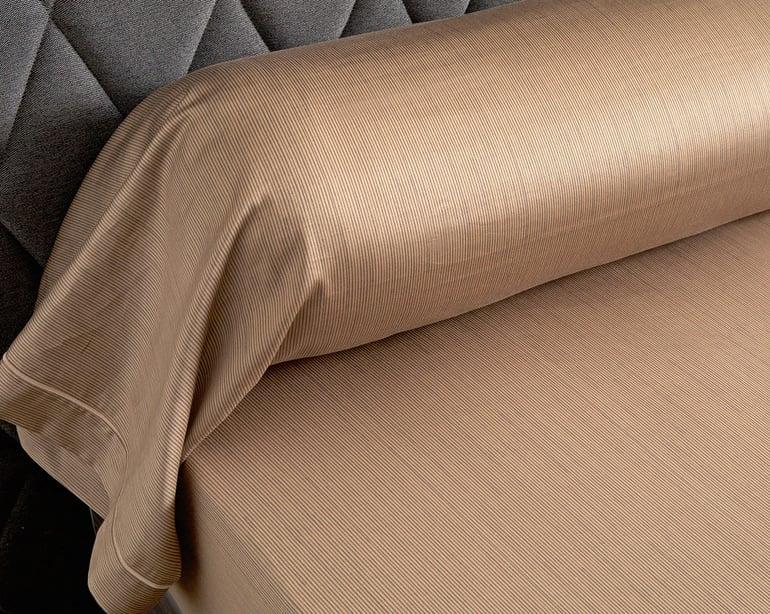 anne de solène TAIE DE TRAVERSIN Ambre nuit