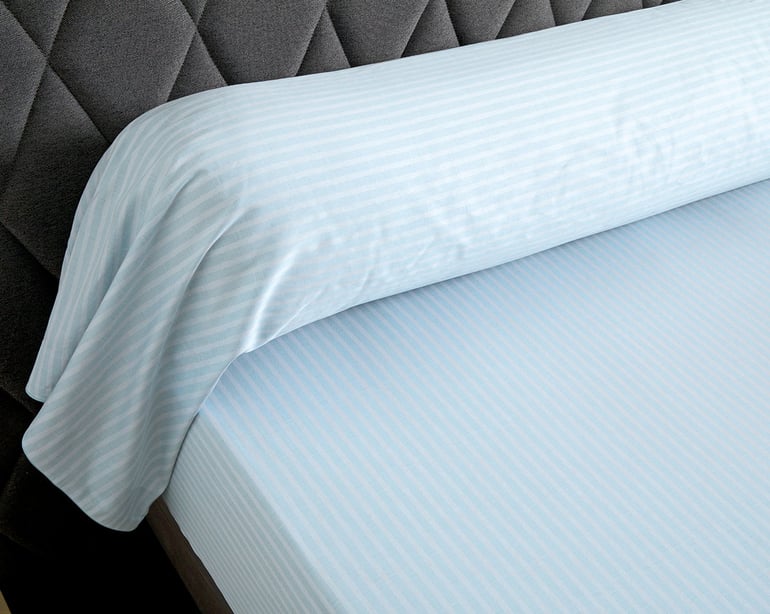 anne de solène TAIE DE TRAVERSIN Conte