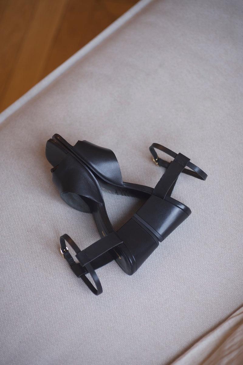 Anne Thomas Ayako Sandals Florida Black