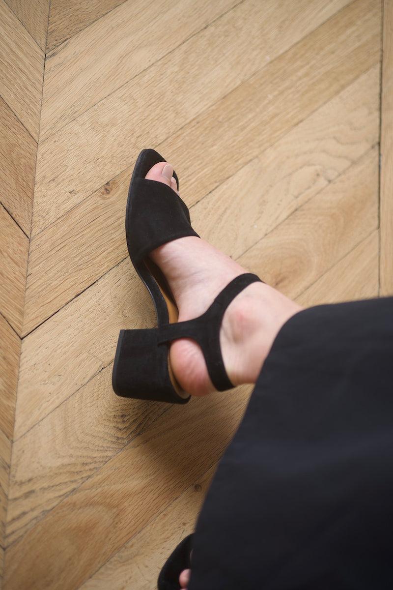 Anne Thomas Charlotte Sandals Velours Black