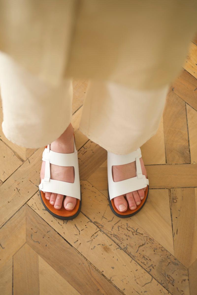 Anne Thomas Daddy Sandals Ola White