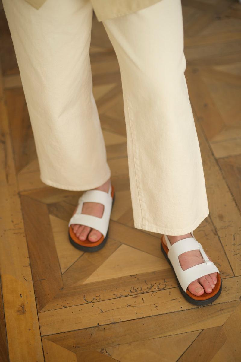 Anne Thomas Daddy Sandals Ola White