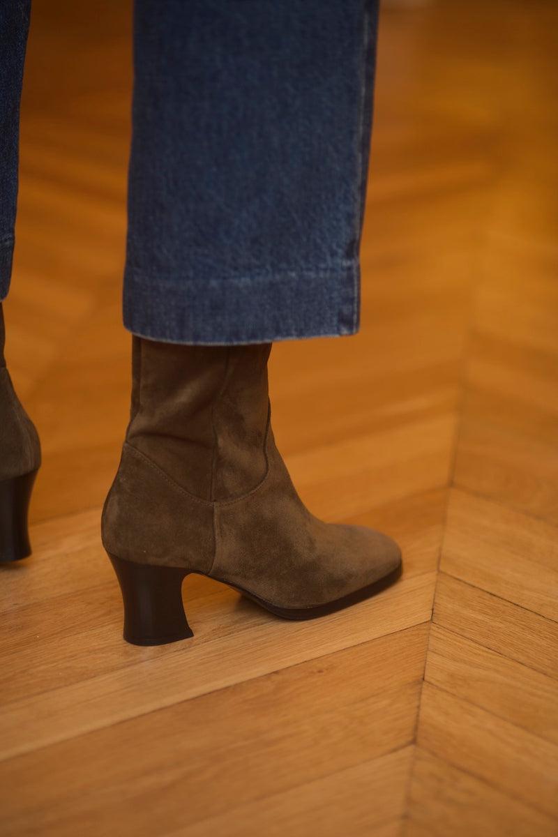 anne thomas Dallas Boots Soty Oliva