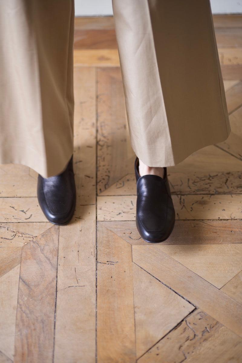 anne thomas Léo Nappa Black