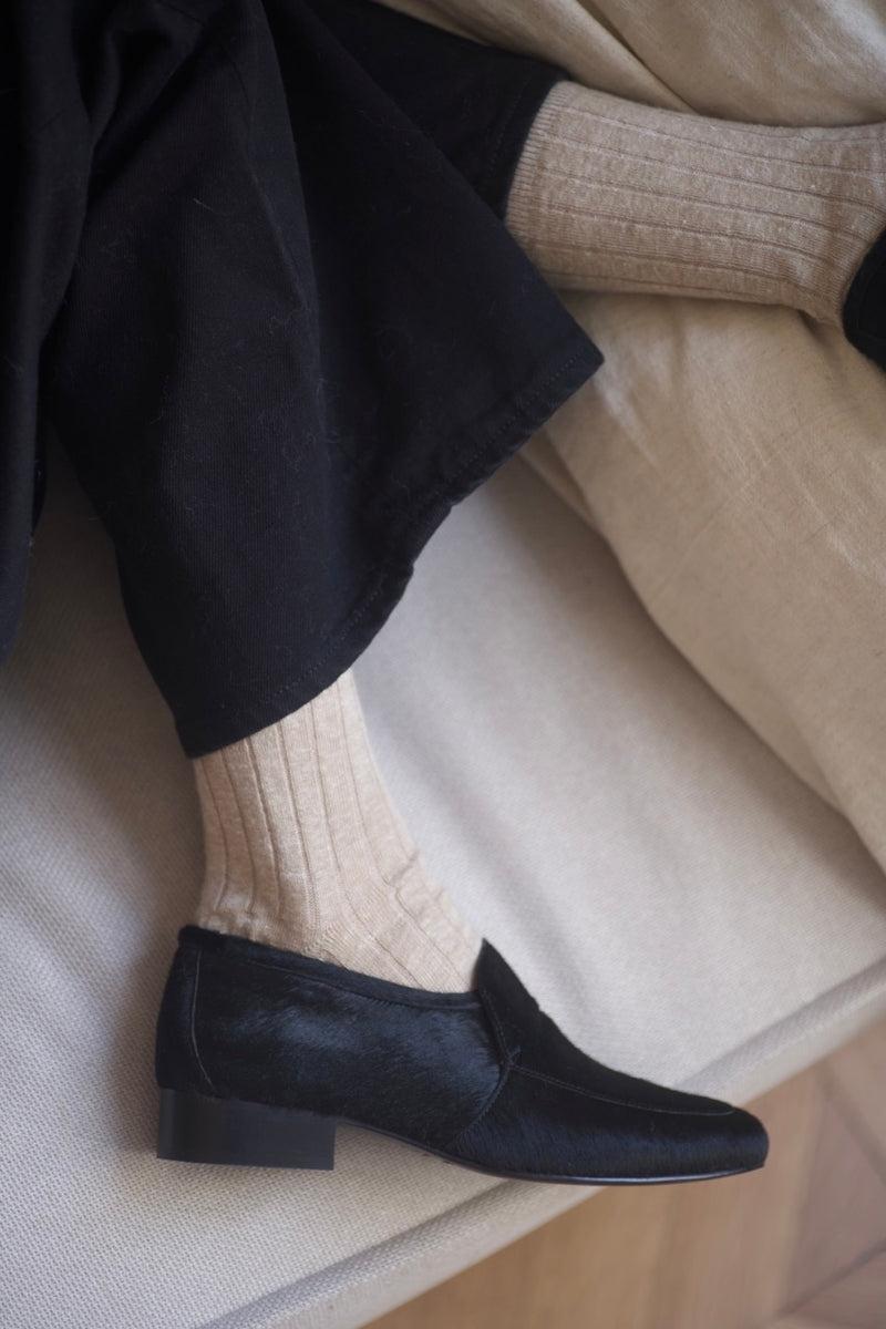 Anne Thomas Léo Pony Black