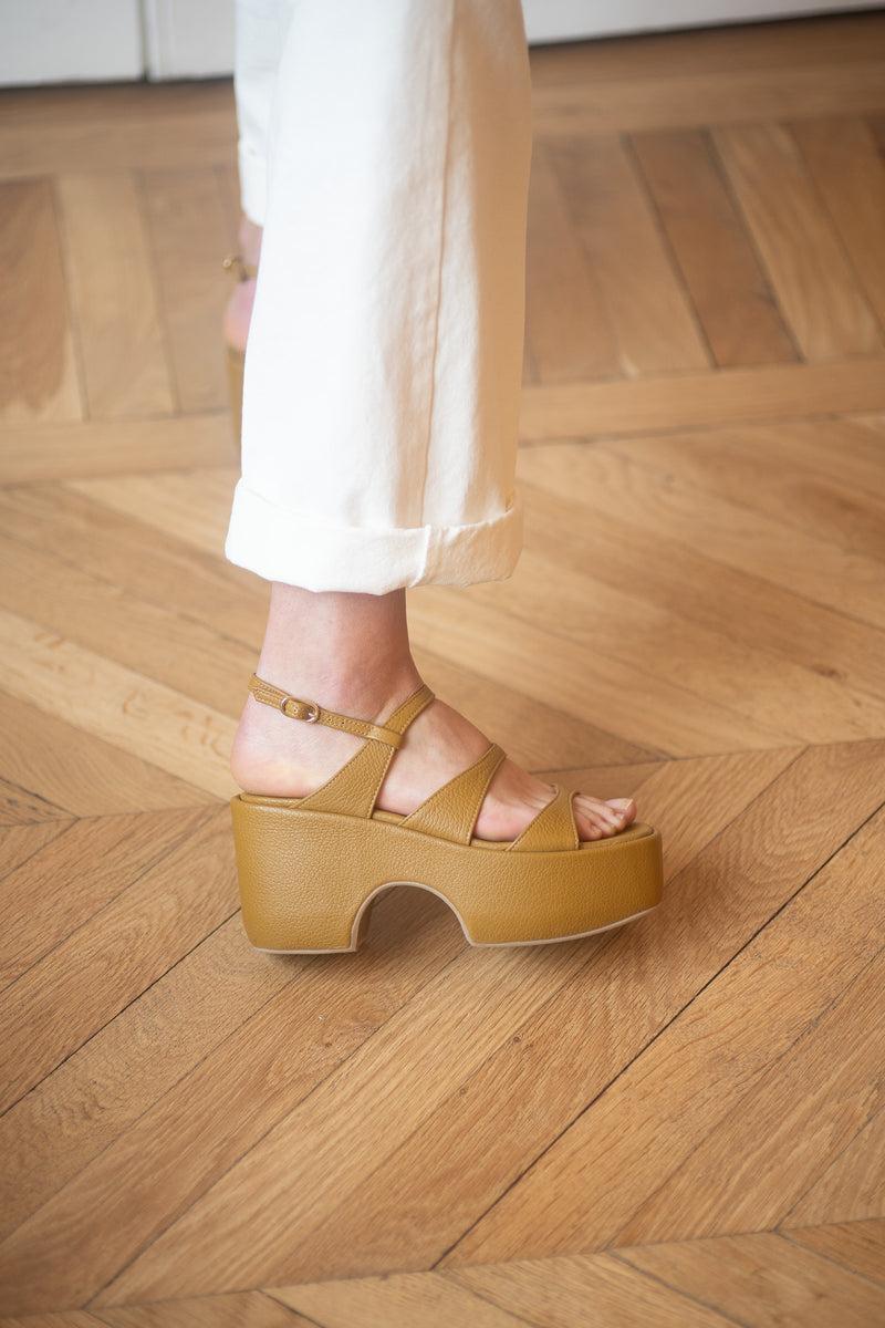 Anne Thomas Maki Wedge Orzo