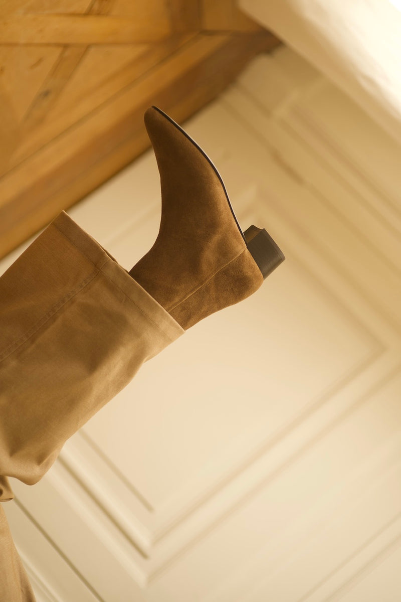 Anne Thomas Michèle Boots Sigaro