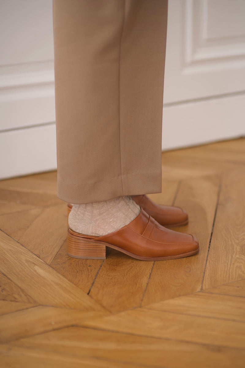 Anne Thomas Morris Mule Bridge Brown