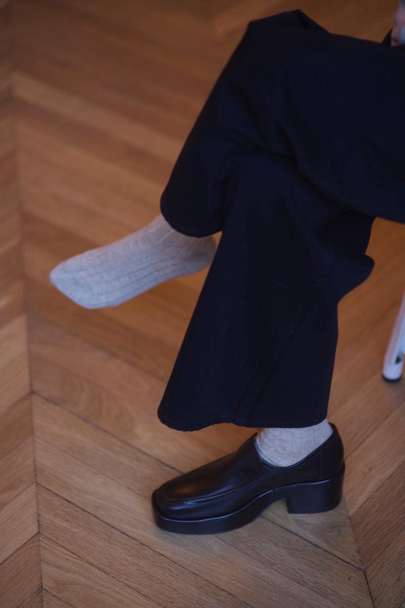 anne thomas Nancy Calf Black