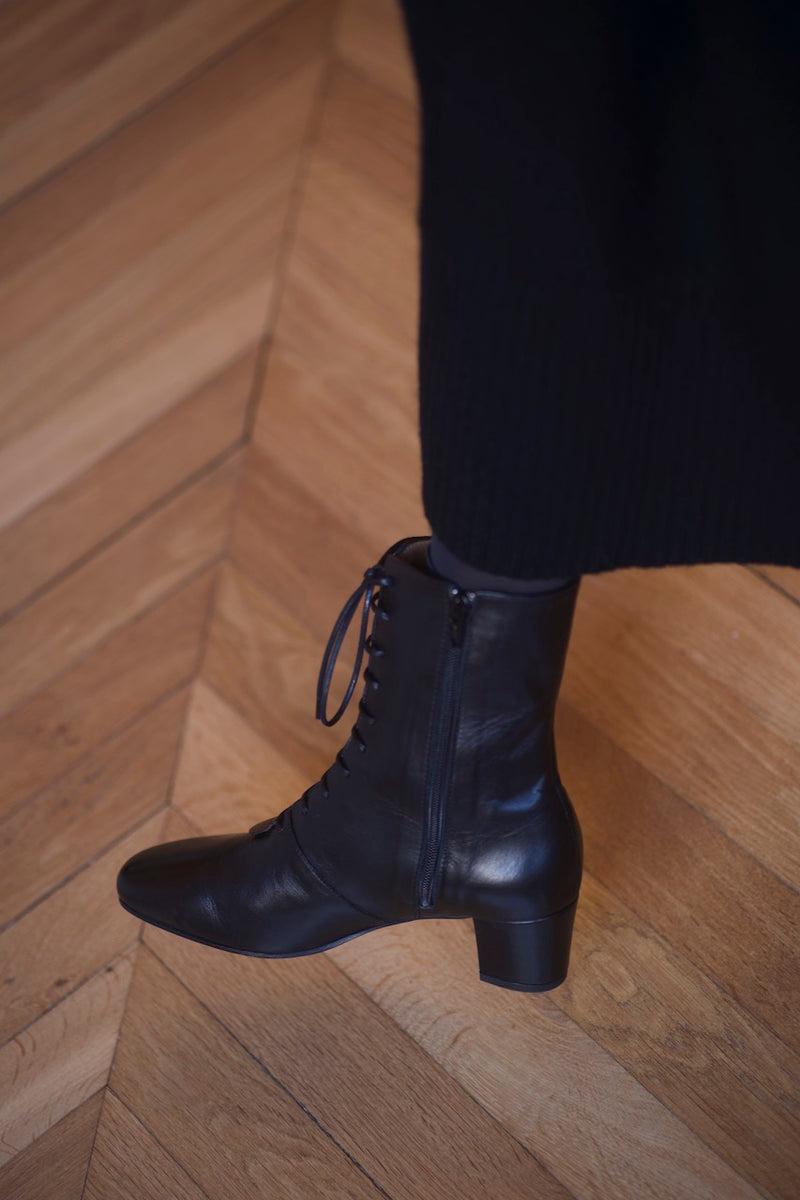 Anne Thomas Pavlova Boots Calf Black