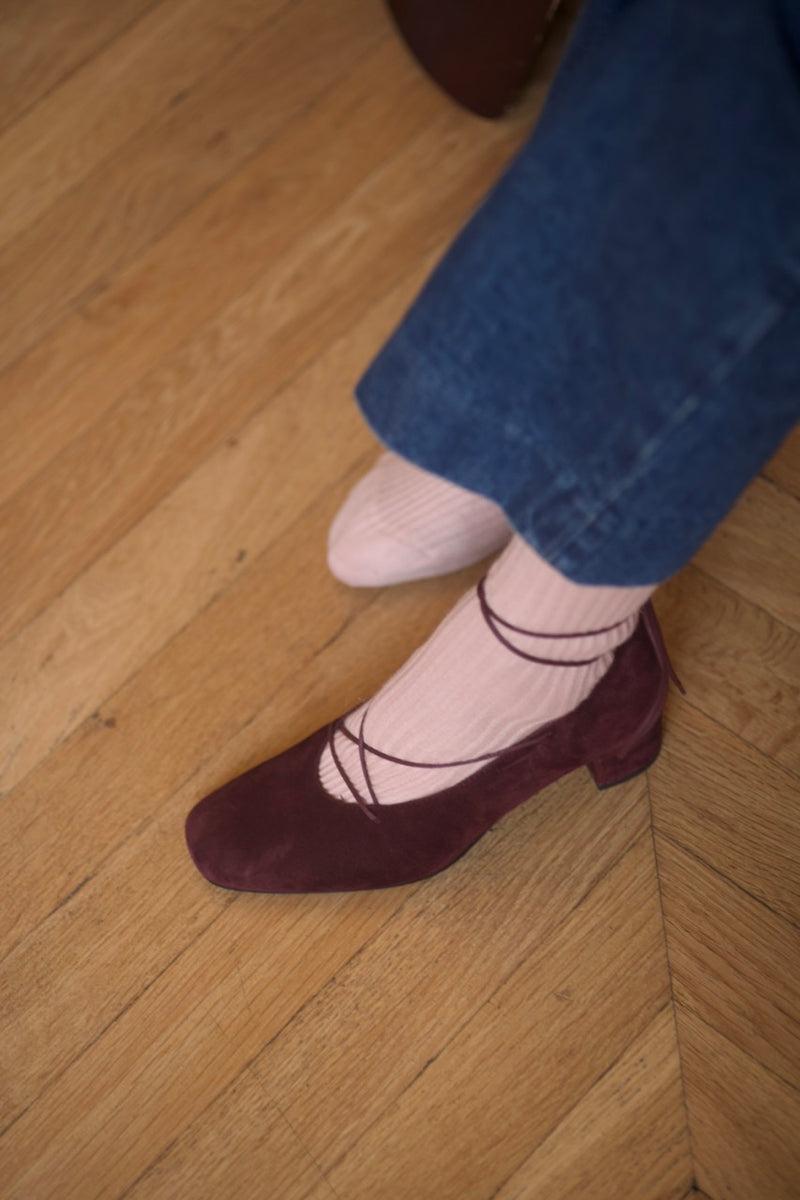 Anne Thomas Pavlova Laces Pump Velours Pomerol