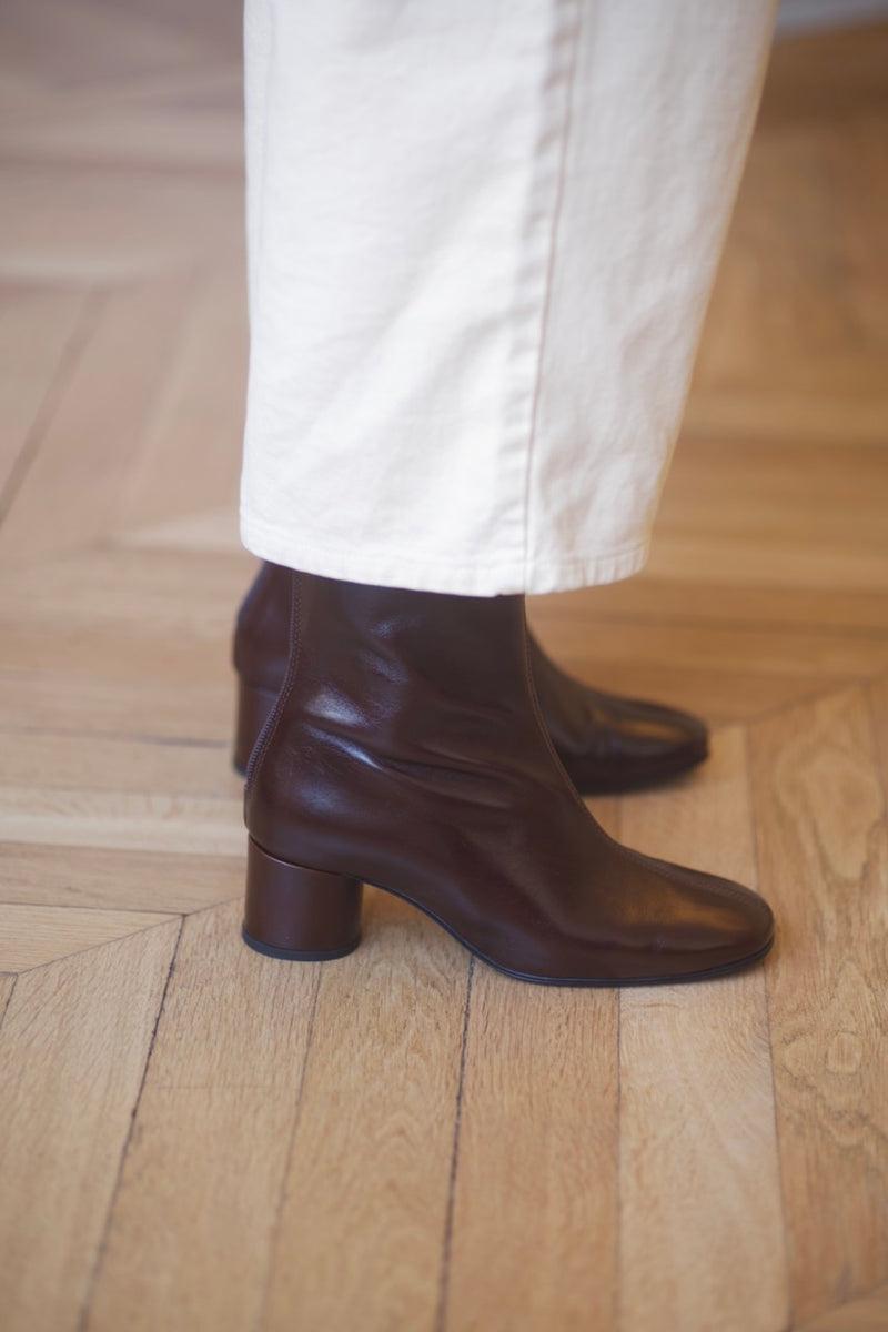 Anne Thomas Phoenix Boots Yuca Castagna