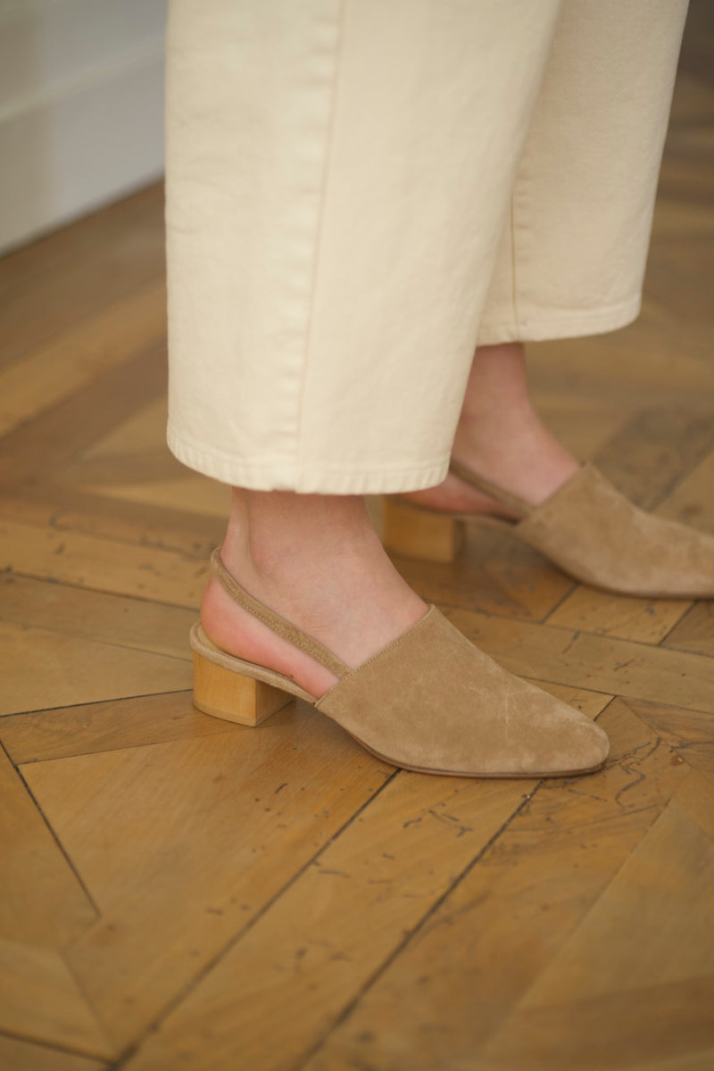 anne thomas Pré Vente - Williamsburg Softy Tabacco