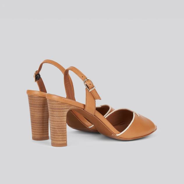 Anthology Paris Annika CAMEL