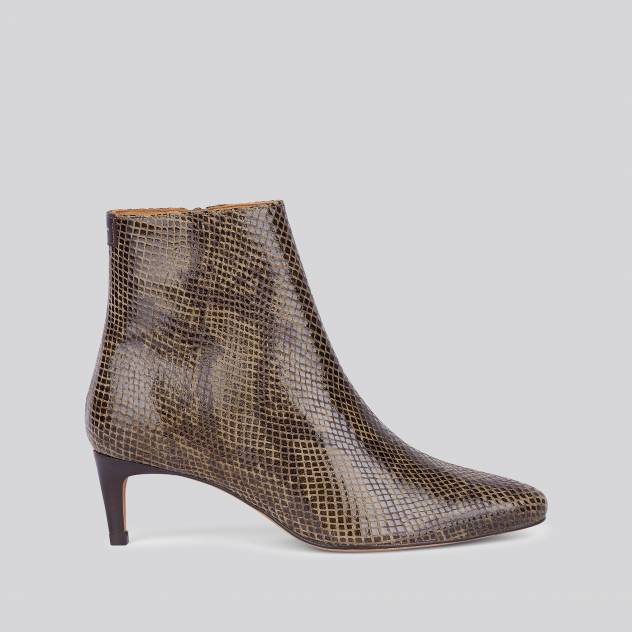 anthology paris mara KAKI