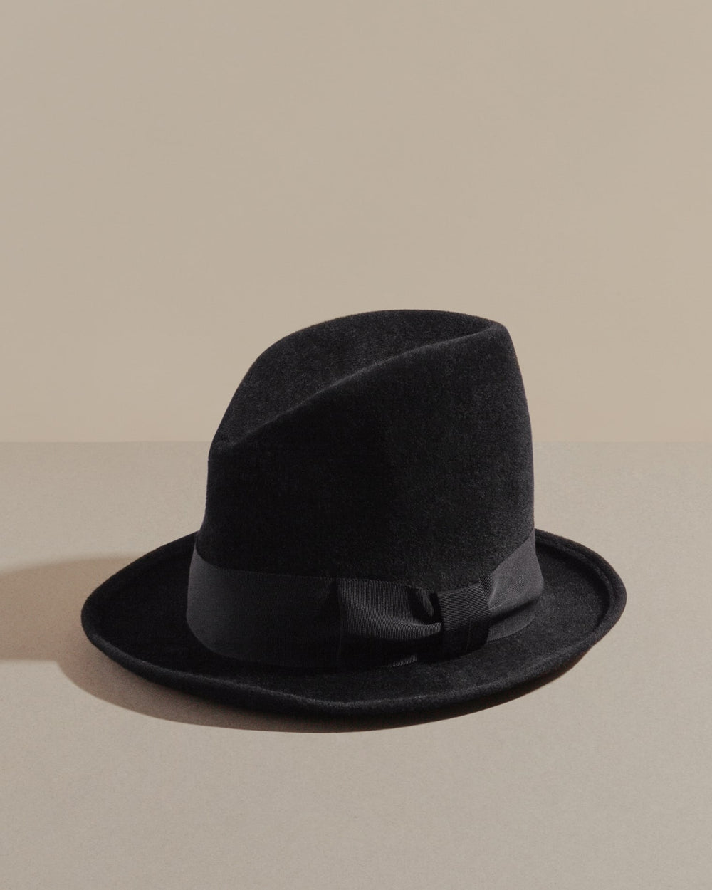 Anthony Peto Amadou Feutre Black;;;Sage Green;;;Cardinal Red