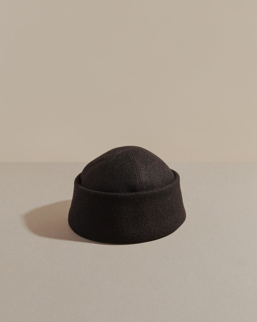 Anthony Peto Beanie Laine Black;;;Caviar