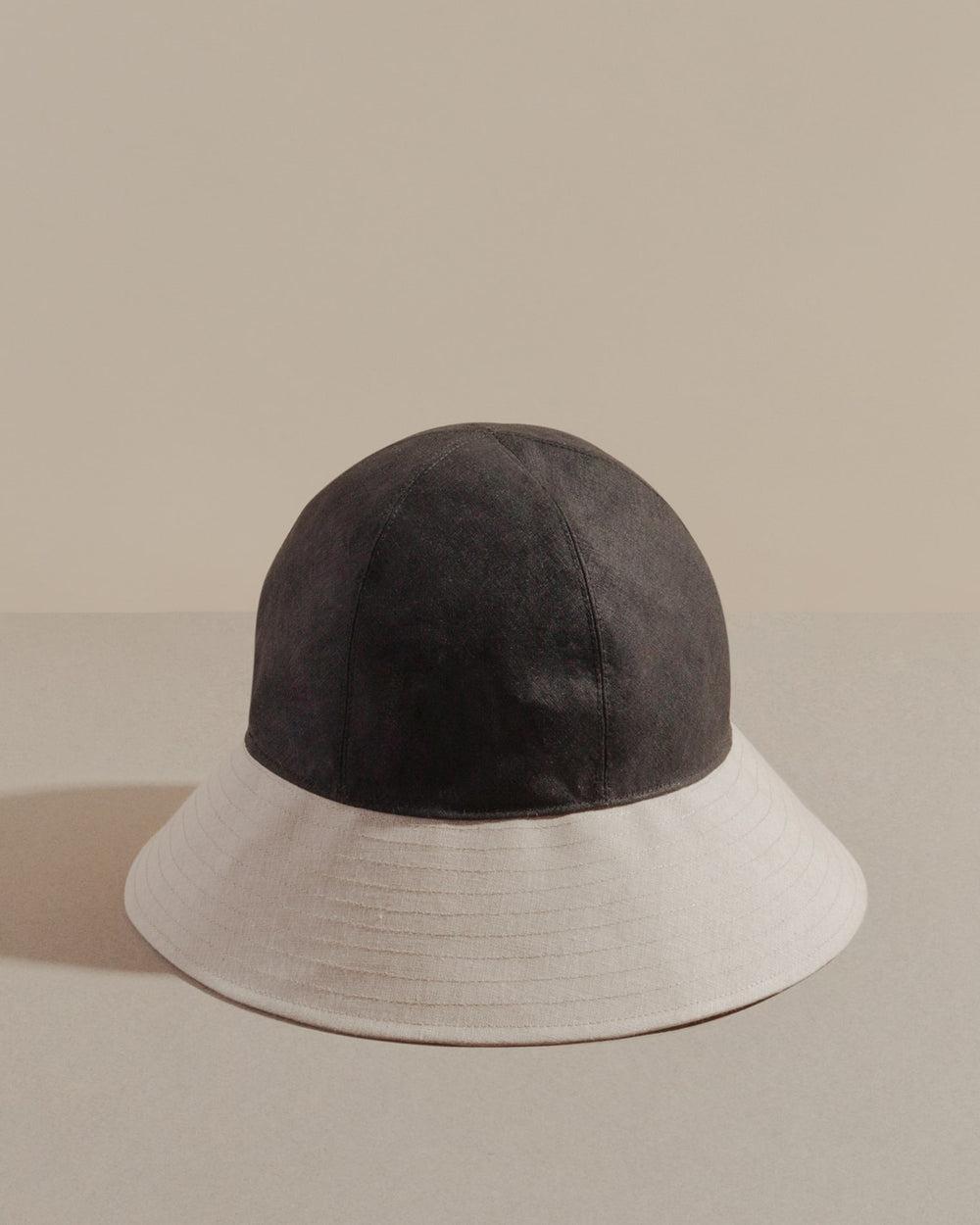 anthony peto cloche bicolore lin