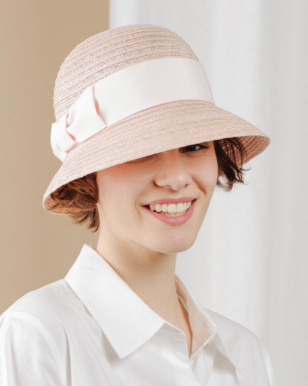 Anthony Peto Cloche Sisal