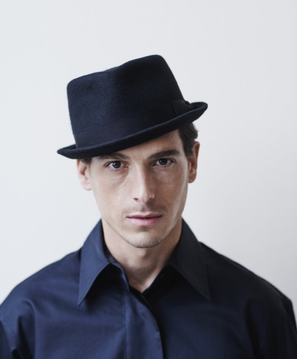 Anthony Peto Jellybone Wool Felt Black;;;Grey