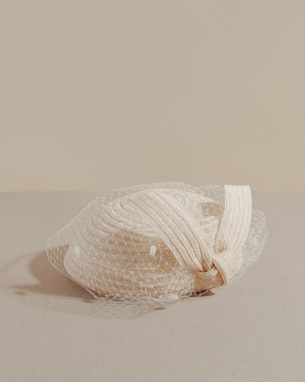 anthony peto nina voilette sisal