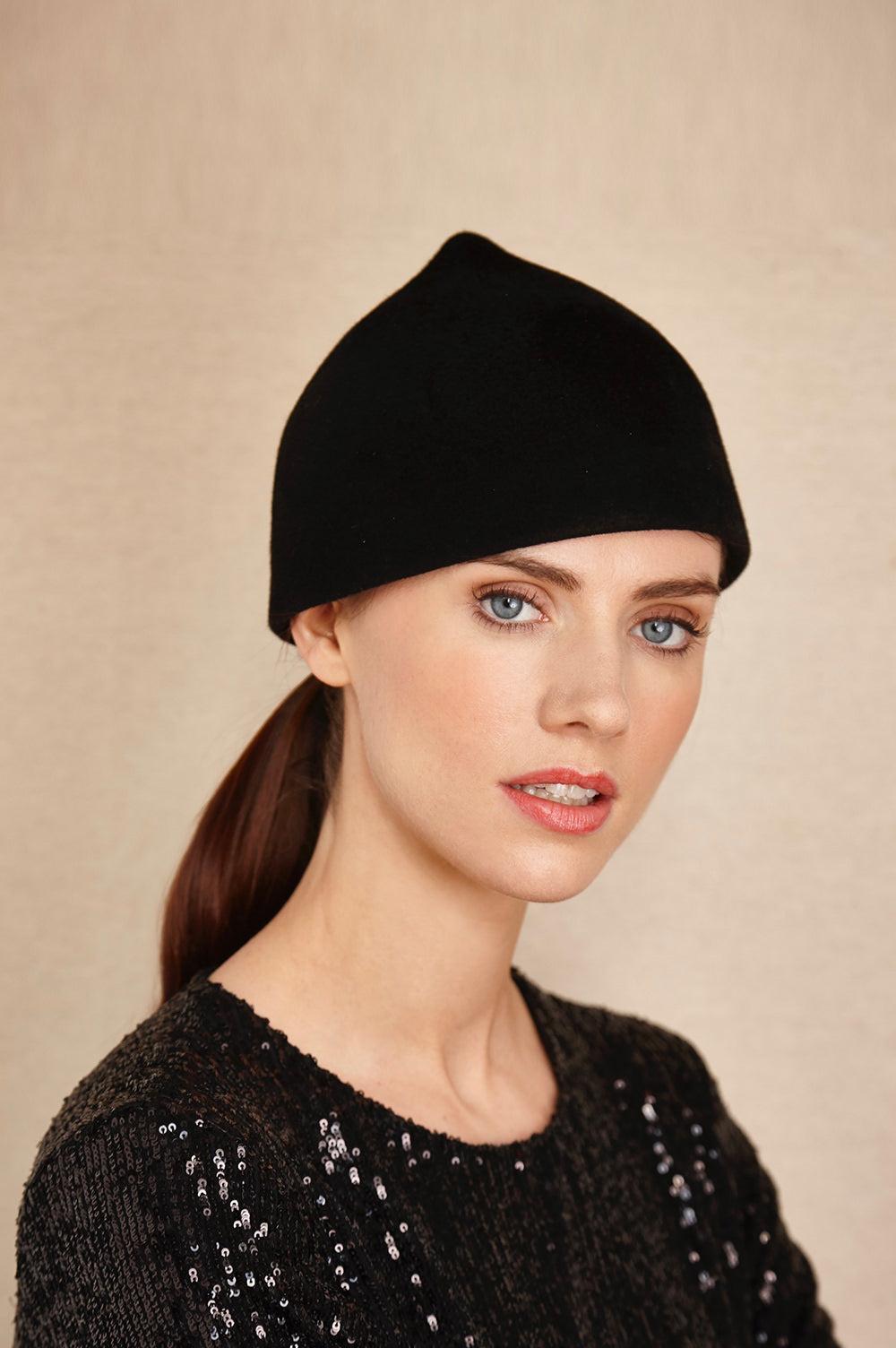 Anthony Peto Pixie Felt Black;;;Red