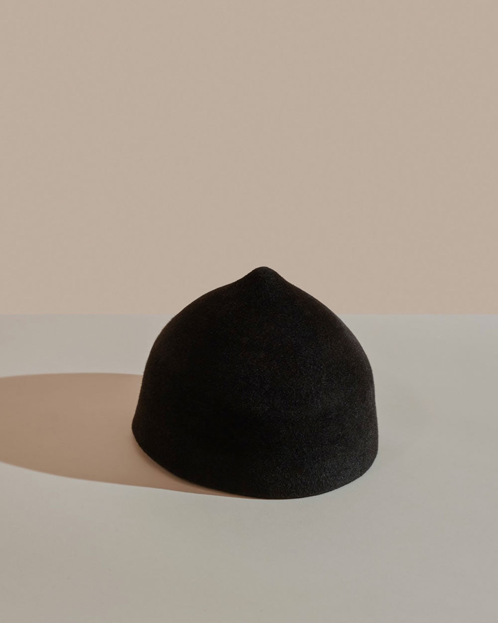 anthony peto pixie felt Black;;;Red