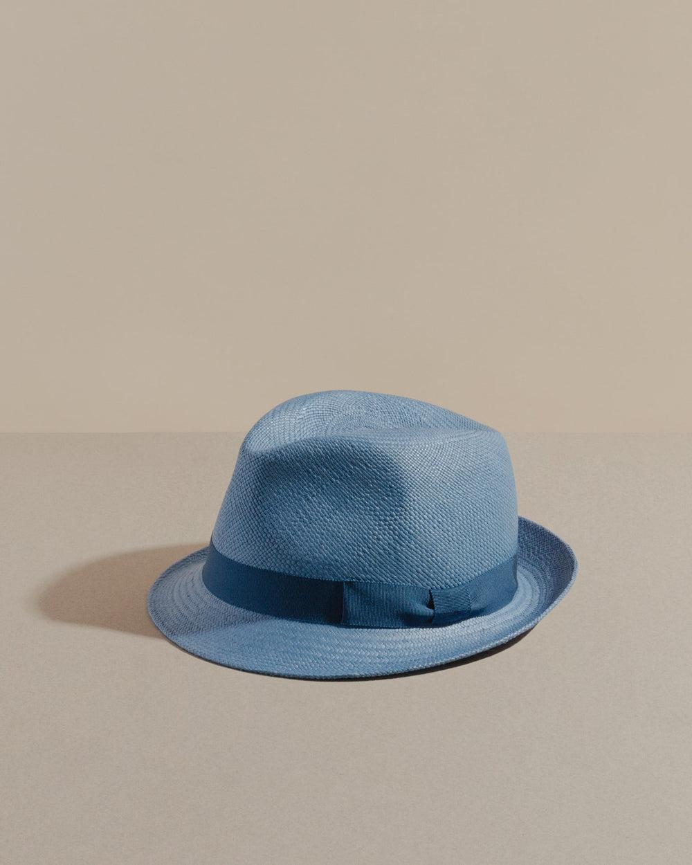 Anthony Peto Salvador Panama Almond;;;Cream;;;Salmon