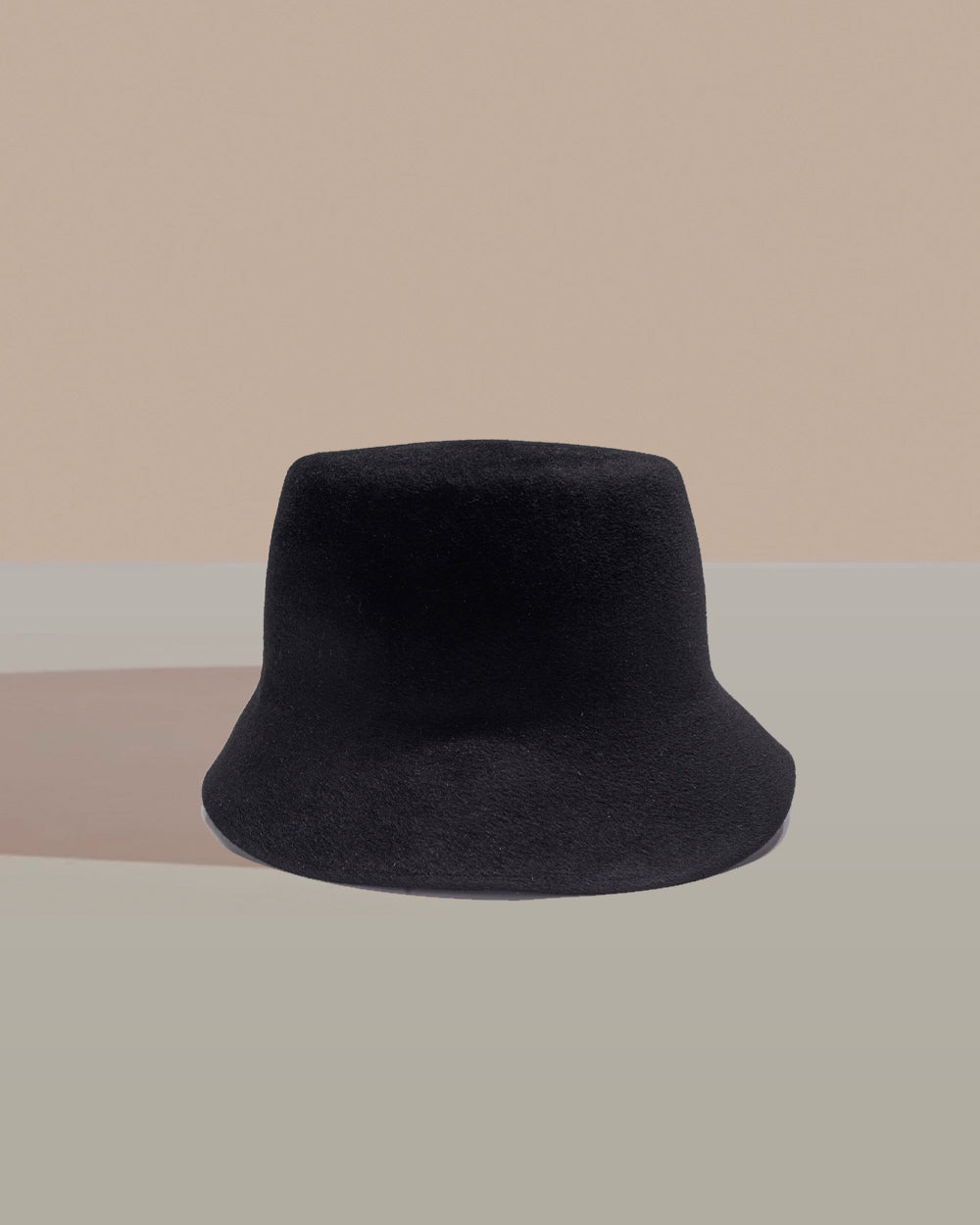 anthony peto secchio feutre noir