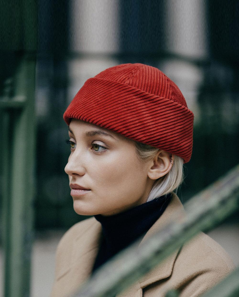 Anthony Peto Beanie Cotton Corduroy Scarlet;;;Black;;;Espresso