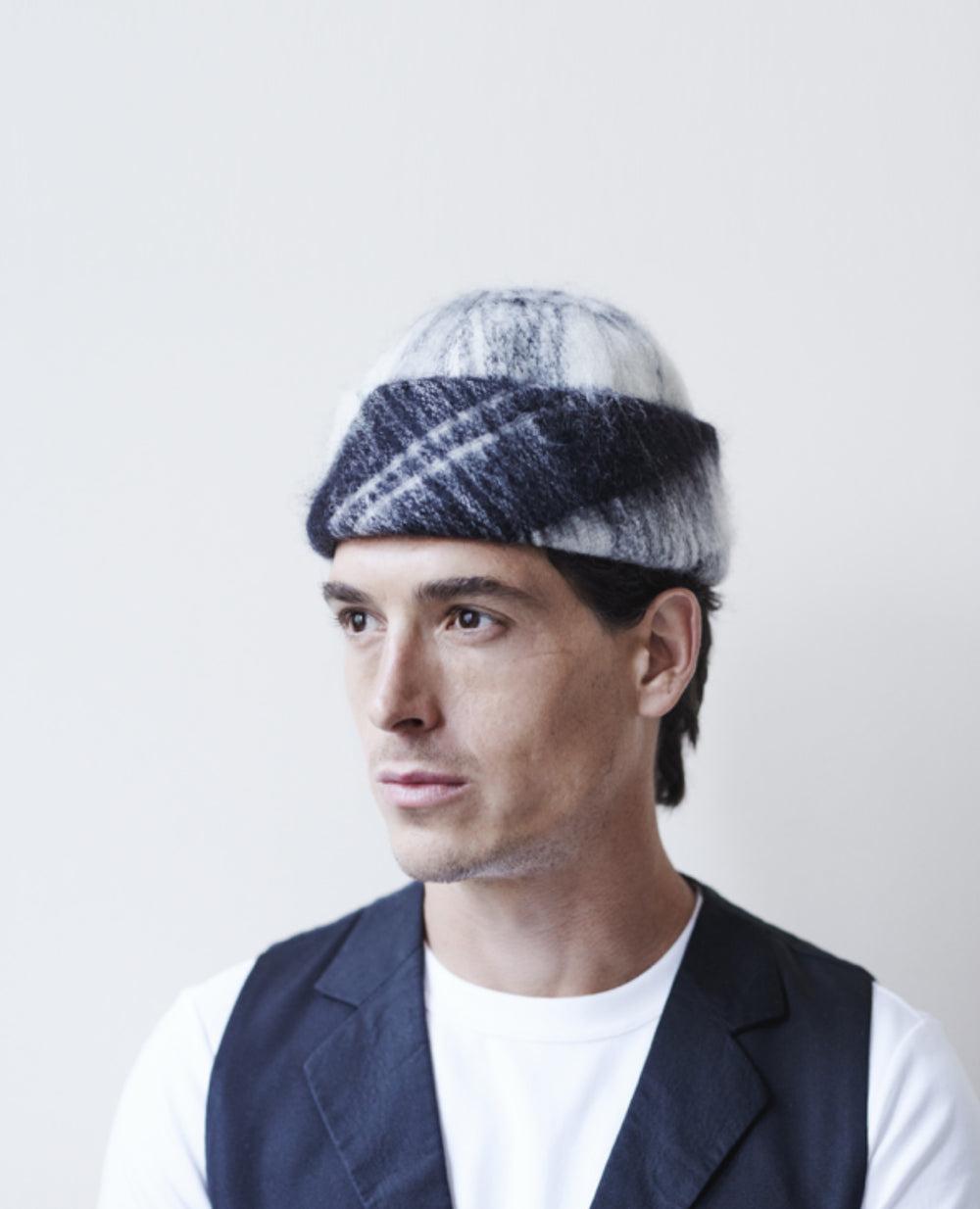 Anthony Peto Beanie Mohair Tartan Grey;;;Cornish;;;Yellow