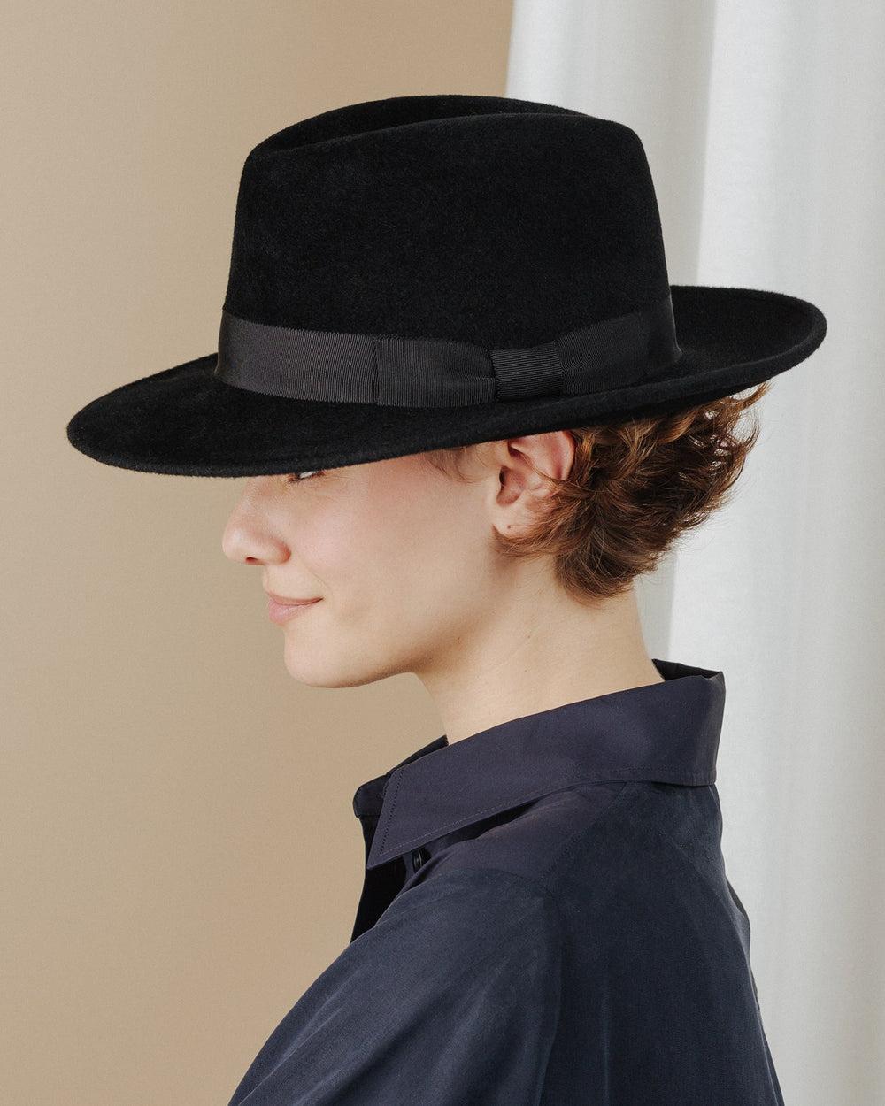 Anthony Peto Dusko Feutre Sea Green;;;Black;;;Brown;;;Burgundy;;;Navy;;;Bronze