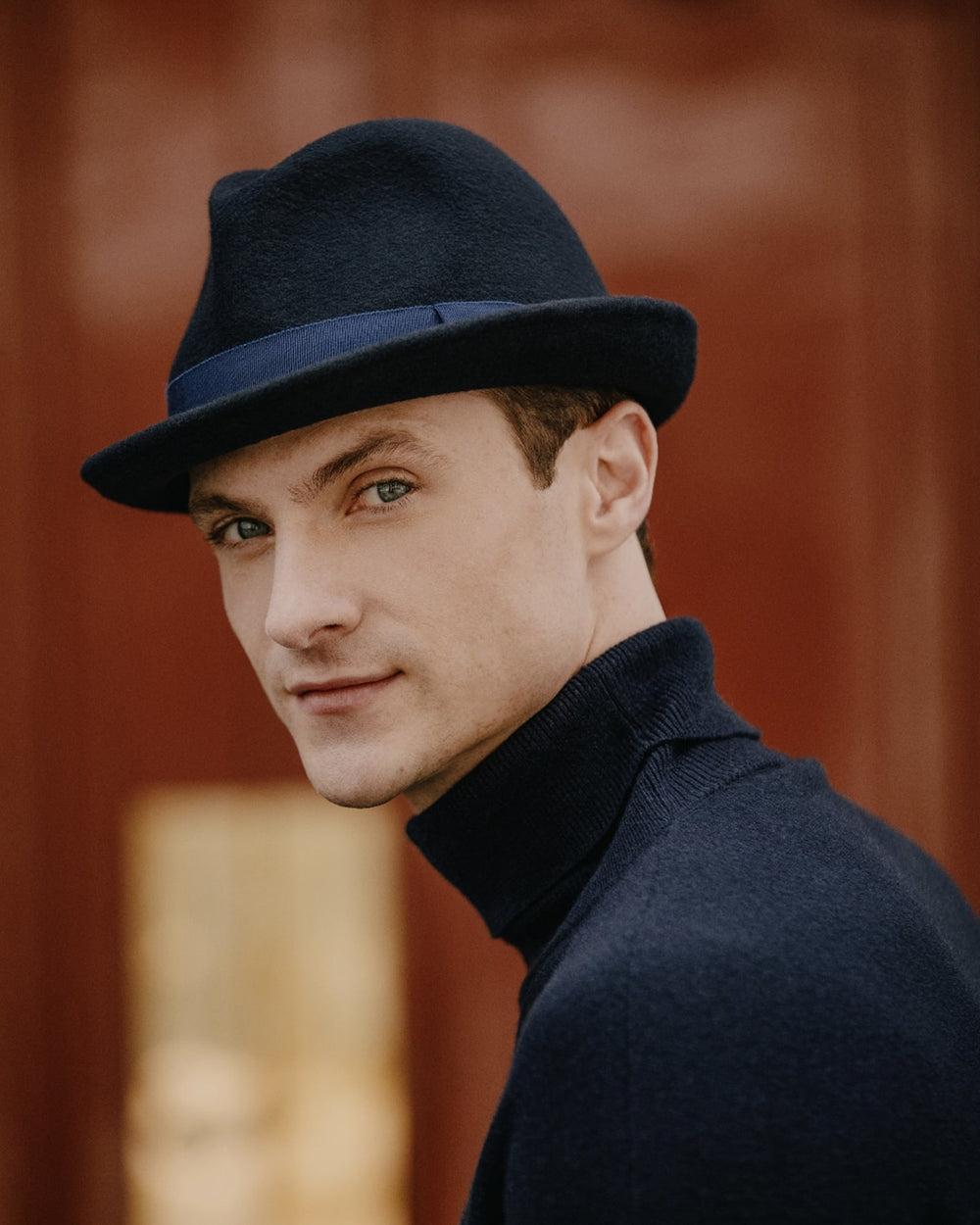 Anthony Peto Micky Montcapel Laine Feutre Bleu Indigo Indigo Blue