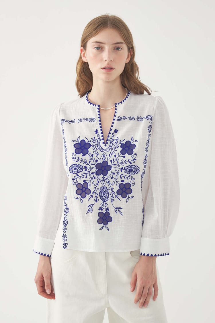 Antik Batik Blouse Brodée Vahani