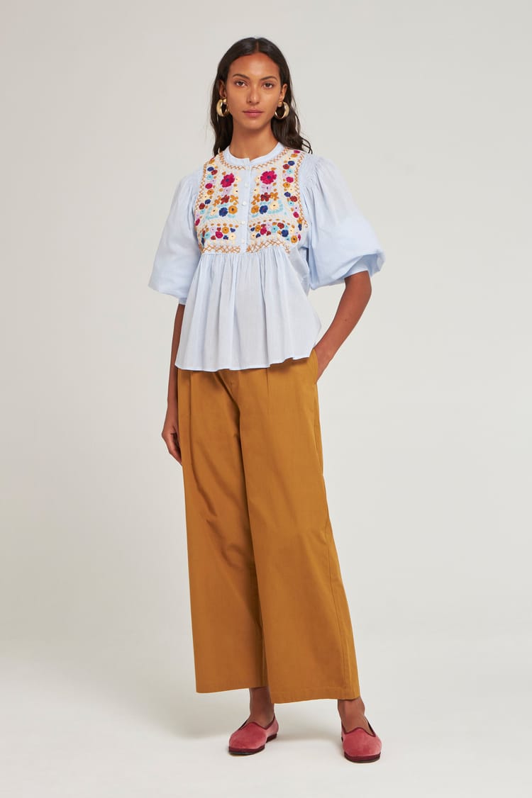 Antik Batik Blouse Plastron Bleu Clair