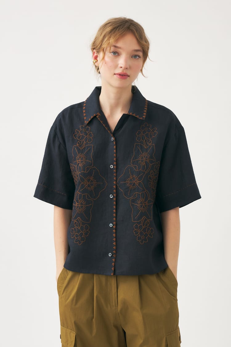 Antik Batik Chemiser Noir Brodée En Coton-lin
