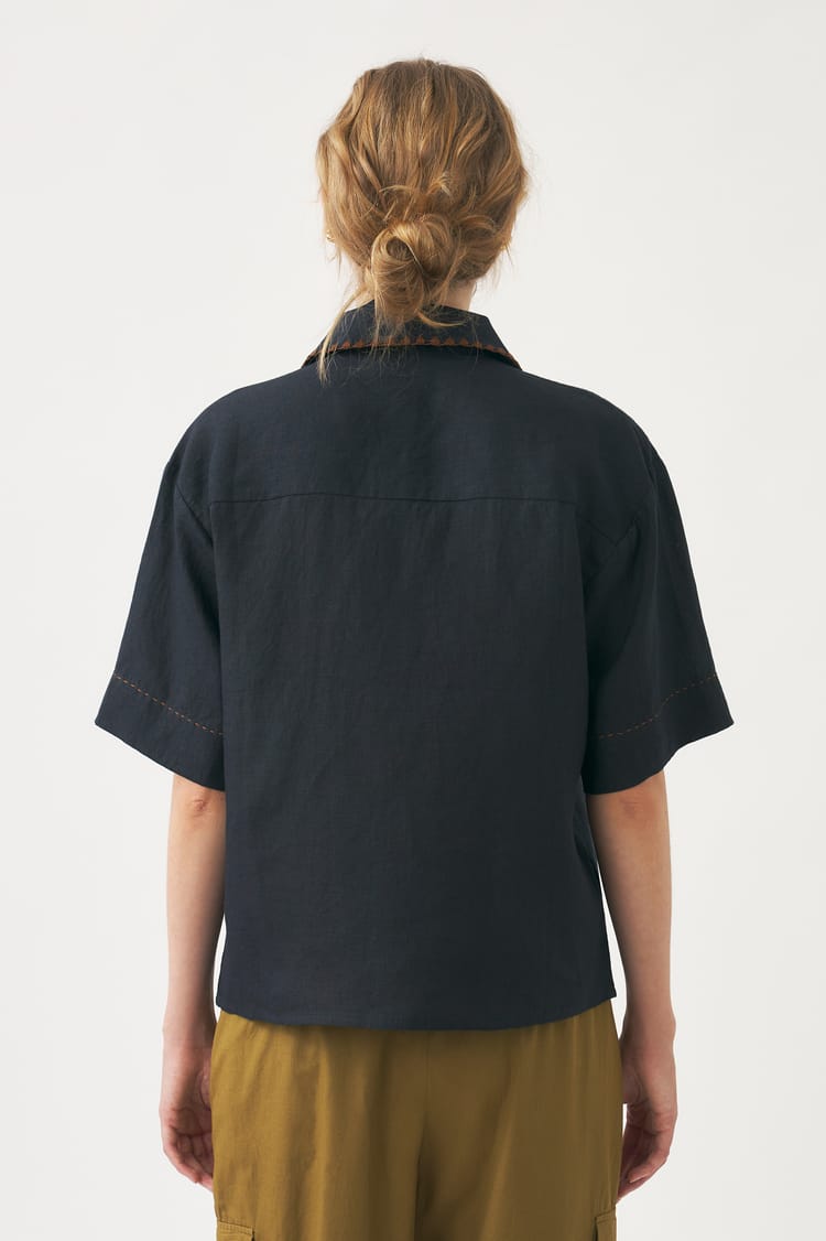 Antik Batik Chemiser Noir Brodée En Coton-lin