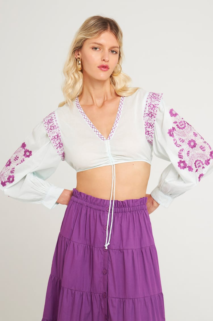 antik batik Crop top brodé