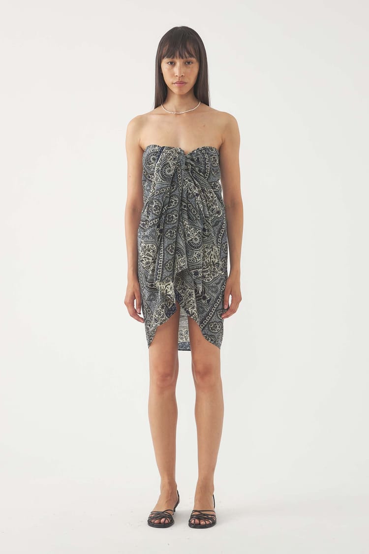 antik batik Paréo Taya