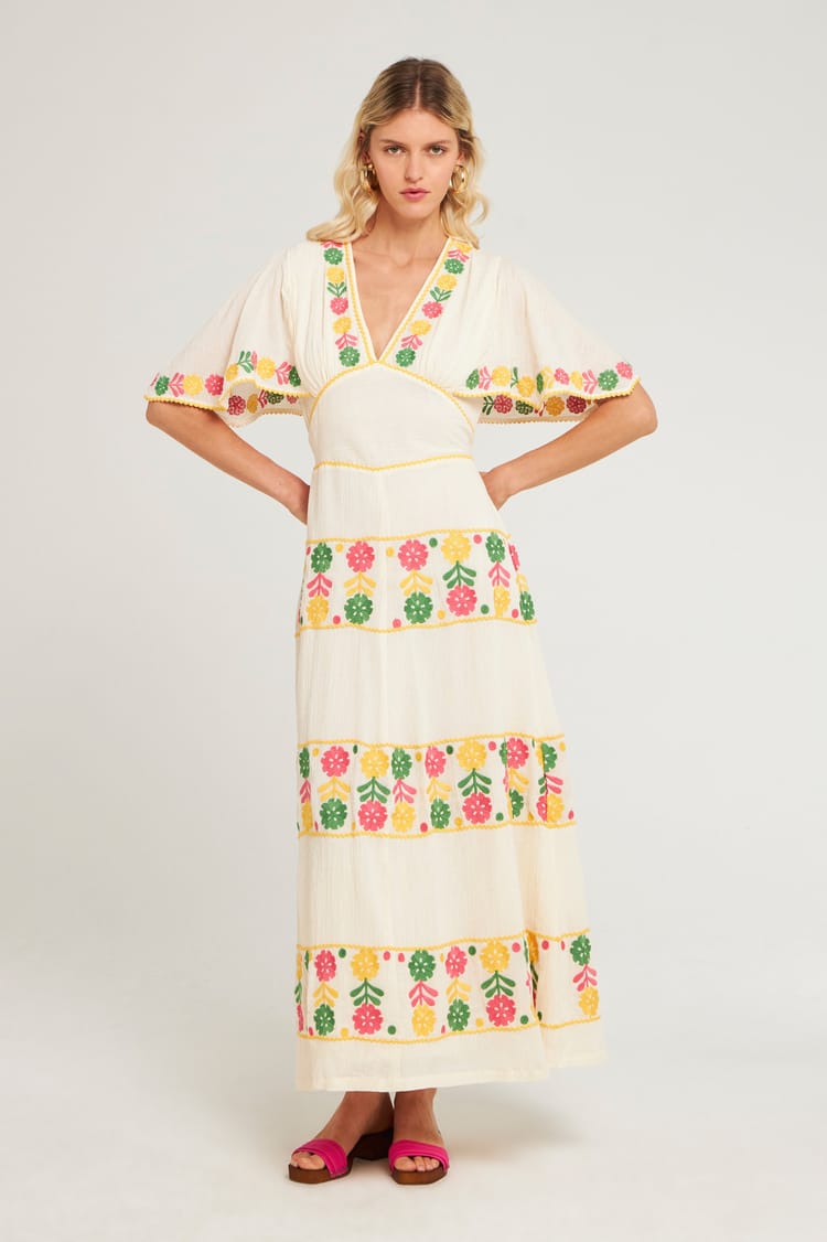 Antik Batik Robe Brodée Fleurs