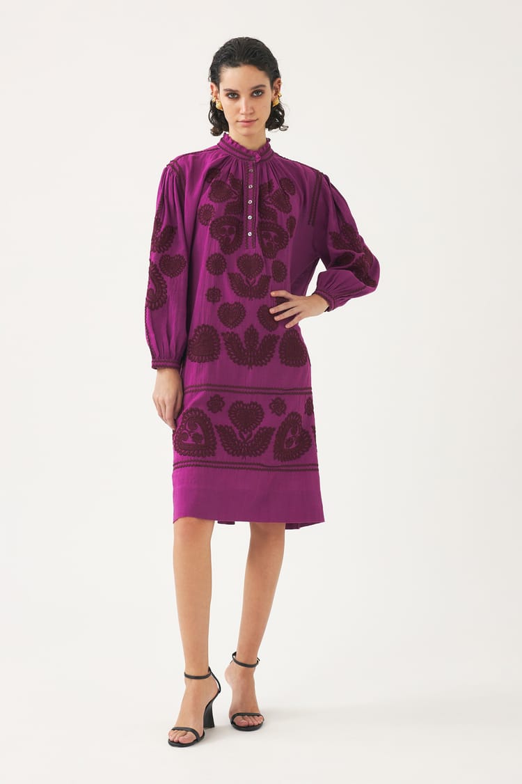 Antik Batik Robe Courte Magenta Broderie Hongroise