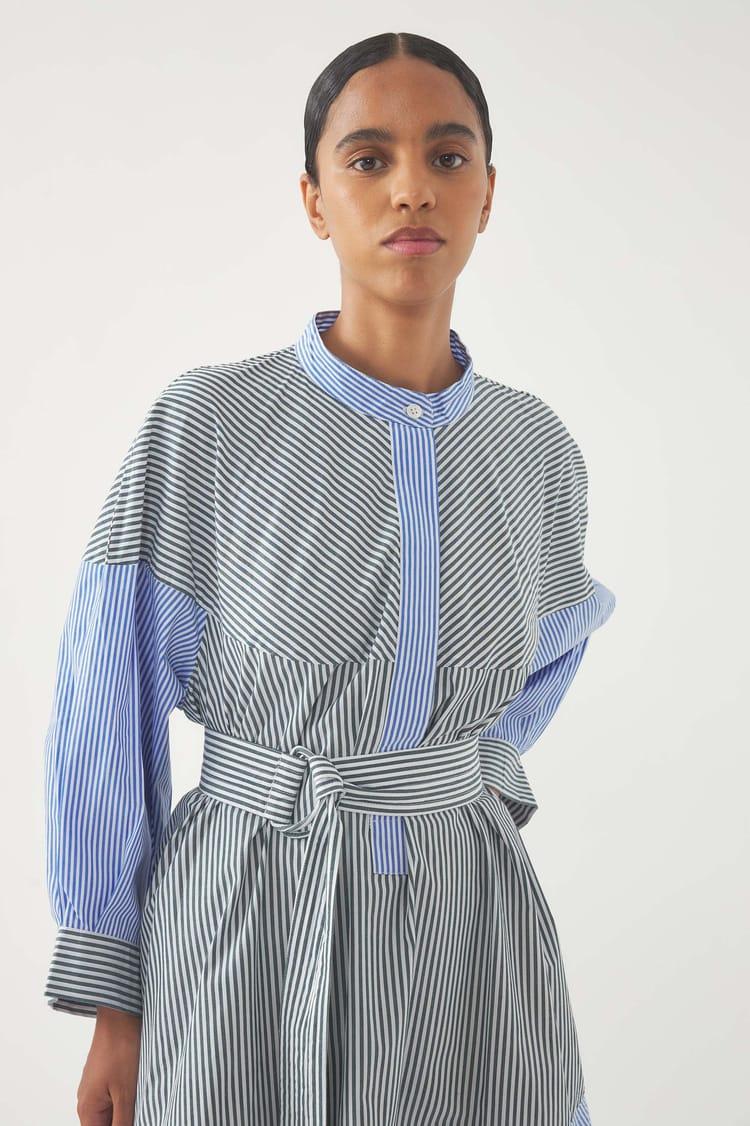 Antik Batik Robe Martin