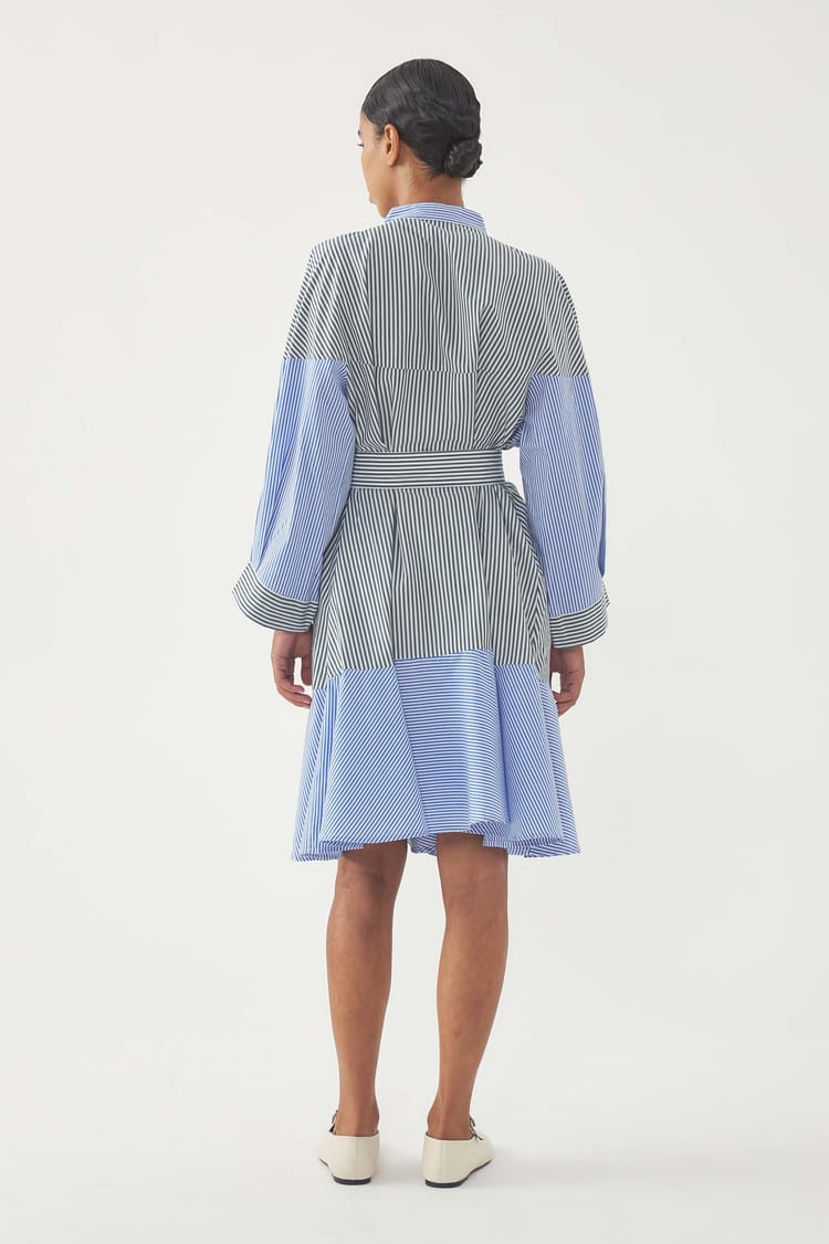 Antik Batik Robe Martin