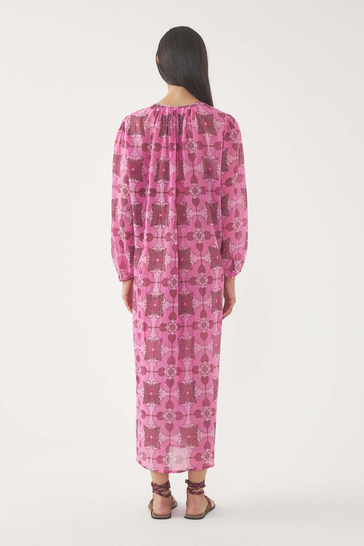 Antik Batik Robe Tereza
