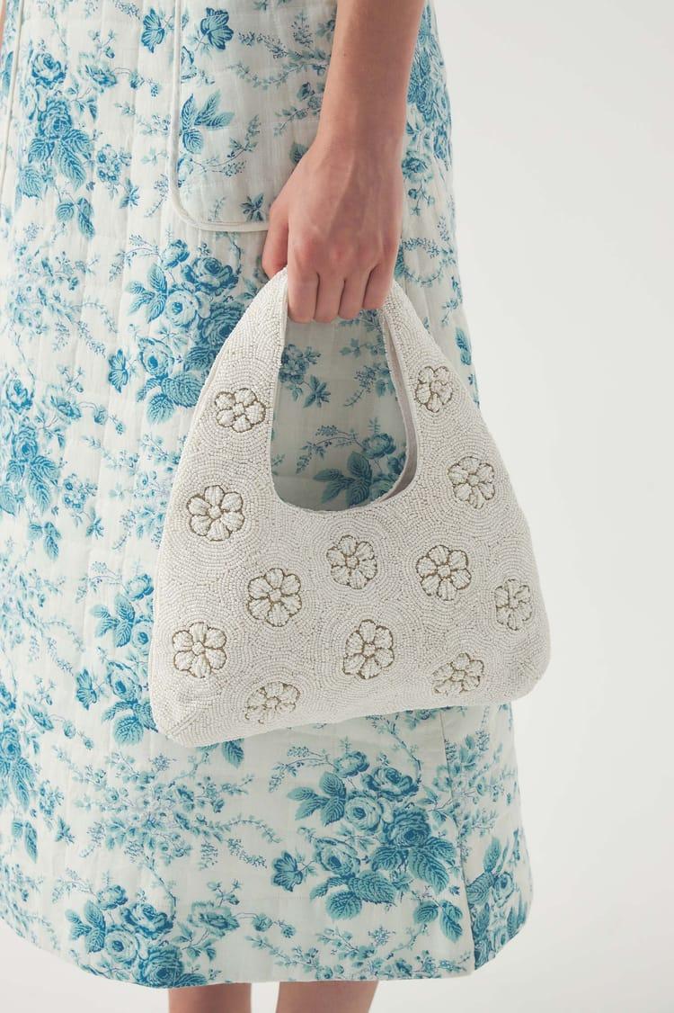 antik batik Sac brodé Marguerite